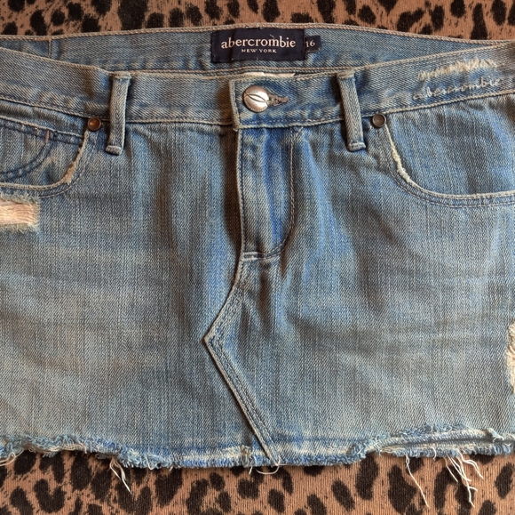 Abercrombie denim mini skirt - Picture 1 of 3